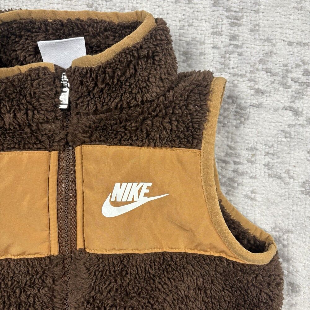 Lot 2X Jordan Puffer Vest Kids Sleeveless Jacket NBA Basketball Jumpman Size 2T - Picture 3 of 8
